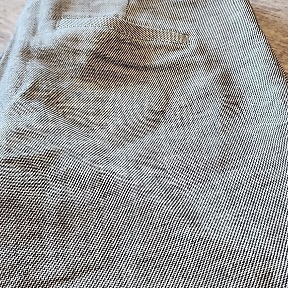 Banana Republic- Sloan Crop - Picture 2 of 7